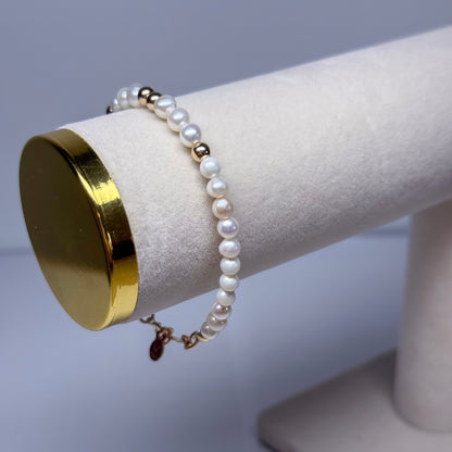 Solis Signature Freshwater Pearl Bracelet